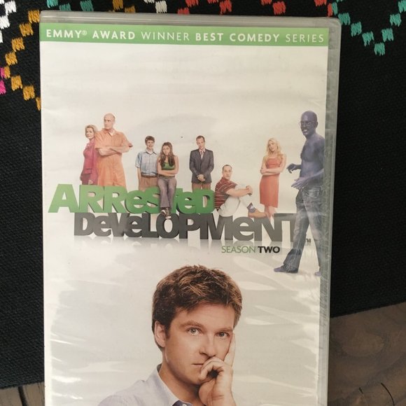 NEW Arrested Development Season 2 - Picture 2 of 4